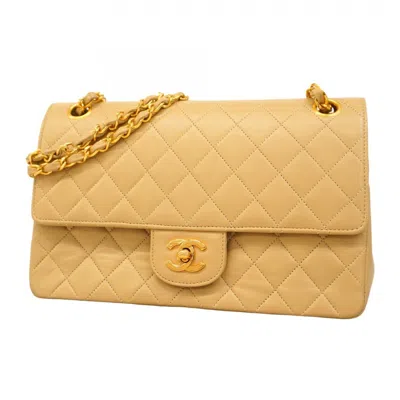 Pre-owned Chanel Leather Shoulder Bag () In Sand