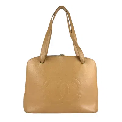 Pre-owned Chanel Leather Shoulder Bag () In Sand