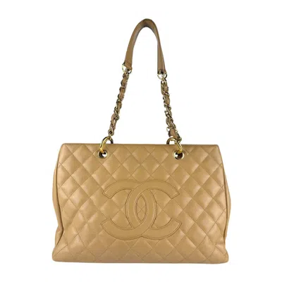 Pre-owned Chanel Leather Shoulder Bag () In Sand