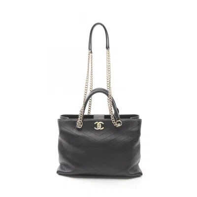 Pre-owned Chanel Leather Shoulder Bag Tote Bag () In Black