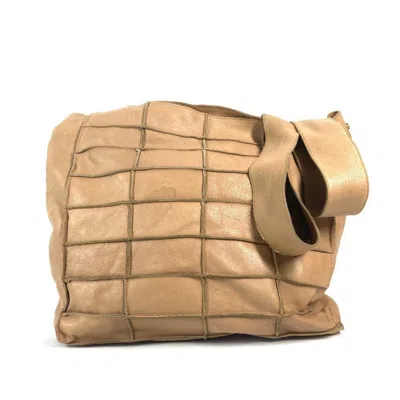 Pre-owned Chanel Leather Shoulder Bag Tote Bag () In Sand