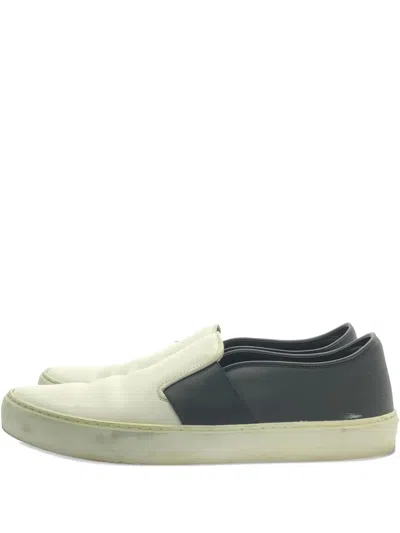 Pre-owned Chanel Leather Slip-on Sneakers In White