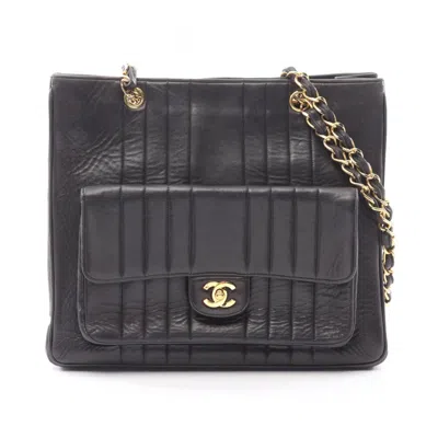 Pre-owned Chanel Leather Tote Bag () In Black