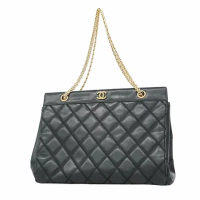 Pre-owned Chanel Leather Tote Bag () In Black