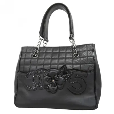 Pre-owned Chanel Leather Tote Bag () In Black