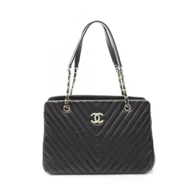 Pre-owned Chanel Leather Tote Bag () In Black