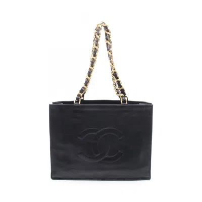 Pre-owned Chanel Leather Tote Bag () In Black