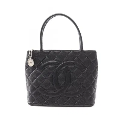 Pre-owned Chanel Leather Tote Bag () In Black