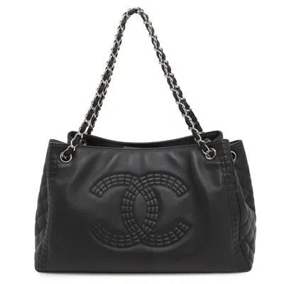 Pre-owned Chanel Leather Tote Bag () In Black