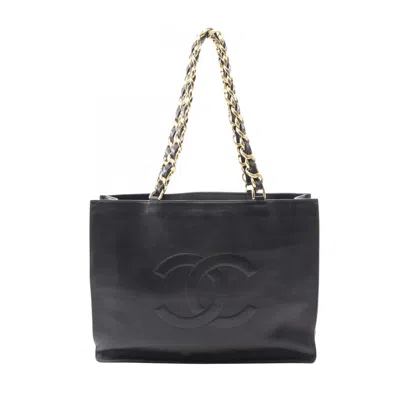 Pre-owned Chanel Leather Tote Bag () In Black