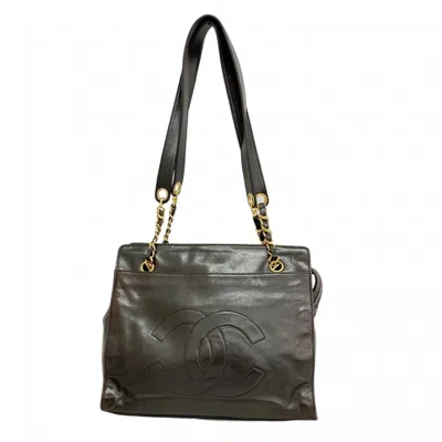 Pre-owned Chanel Leather Tote Bag () In Black
