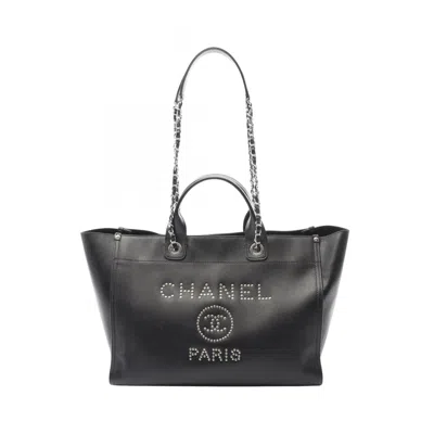 Pre-owned Chanel Leather Tote Bag () In Black