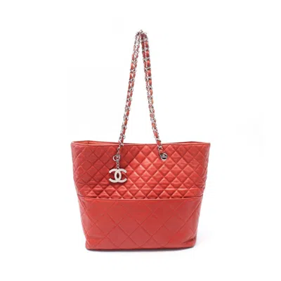 Pre-owned Chanel Leather Tote Bag () In Multi
