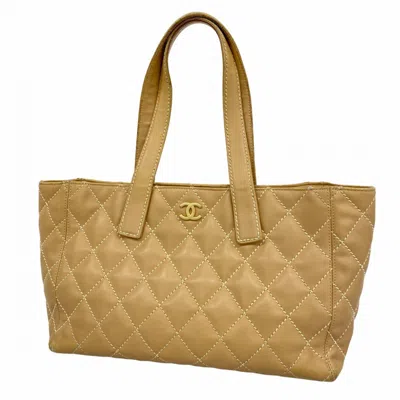 Pre-owned Chanel Leather Tote Bag () In Sand