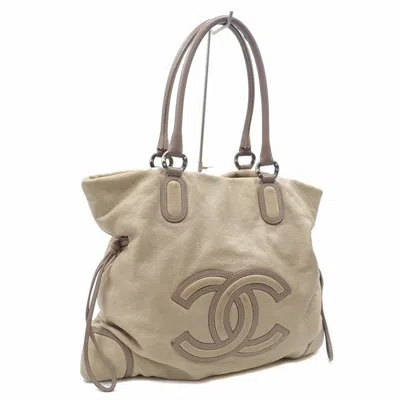 Pre-owned Chanel Leather Tote Bag () In Sand
