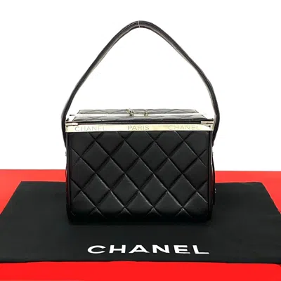 Pre-owned Chanel Leather Vanity Handbag Black