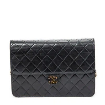 Pre-owned Chanel Leather Vintage Push Lock Straight Flap In Black