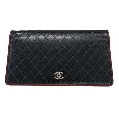 Pre-owned Chanel Leather Wallet (bi-fold) () In Black