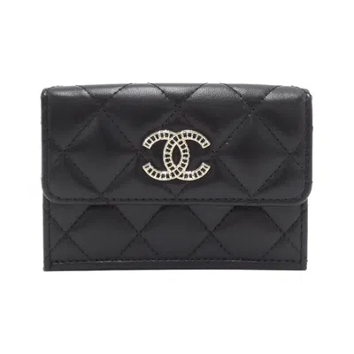 Pre-owned Chanel Leather Wallet (tri-fold) () In Black
