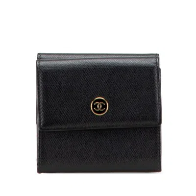 Pre-owned Chanel Leather Wallet (tri-fold) () In Black