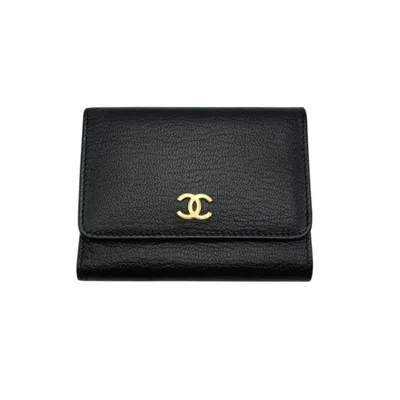 Pre-owned Chanel Leather Wallet (tri-fold) () In Black