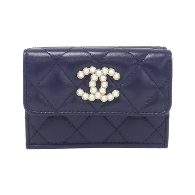 Pre-owned Chanel Leather Wallet (tri-fold) () In Blue