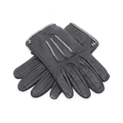 Pre-owned Chanel Leather Warm Gloves () In Black