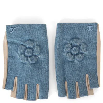 Pre-owned Chanel Light Blue & Beige Camellia Denim & Leather Fingerless Gloves 7.5