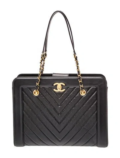 Pre-owned Chanel Light Chevron Tote In Black