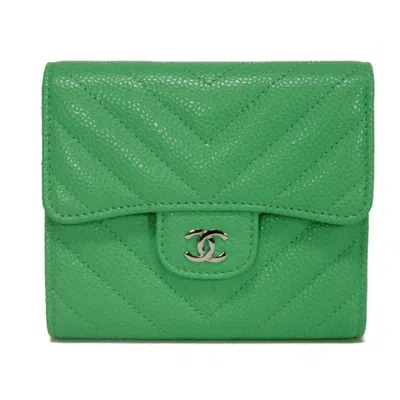 Pre-owned Chanel Light Green Grained Calfskin Wallet (tri-fold) ()
