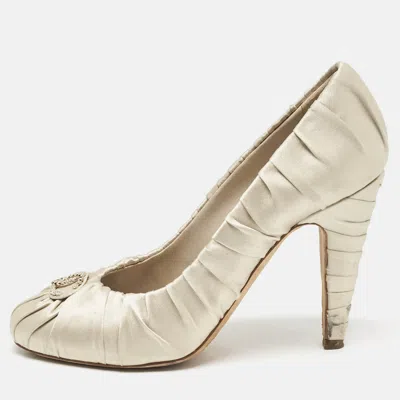 Pre-owned Chanel Light Grey Ruched Satin Cc Pumps Size 37.5