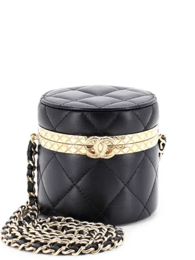 Pre-owned Chanel Lock Frame Round Vanity Case With Chain Quilted Lambskin Mini Crossbody Bag In Black