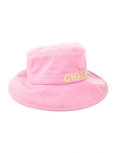 Pre-owned Chanel Logo Bucket Hat In Pink