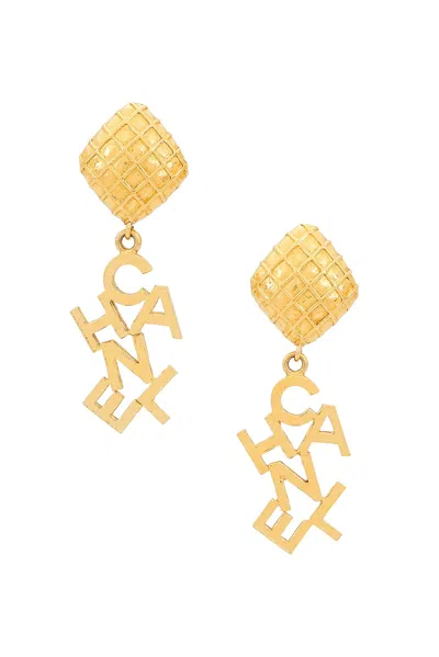 Pre-owned Chanel Logo Earrings In Gold