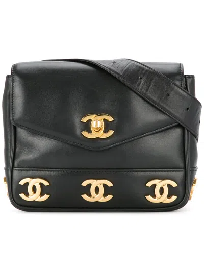 Pre-owned Chanel Logo Flap Belt Bag In 黑色
