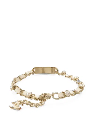 Pre-owned Chanel Logo Plaque Necklace In Gold