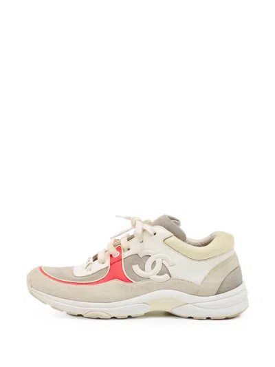 Pre-owned Chanel Logo-detail Sneakers In Neutral