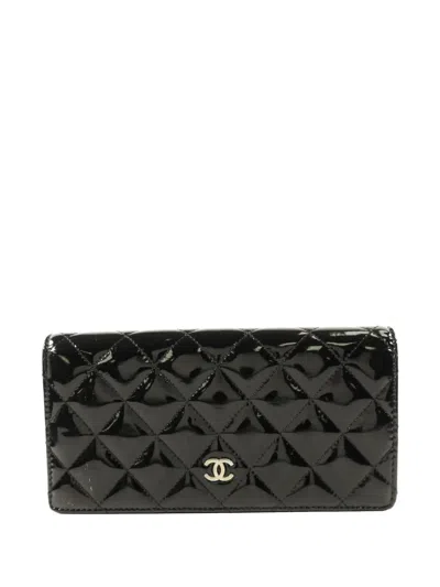 Pre-owned Chanel Logo-plaque Wallet In Black
