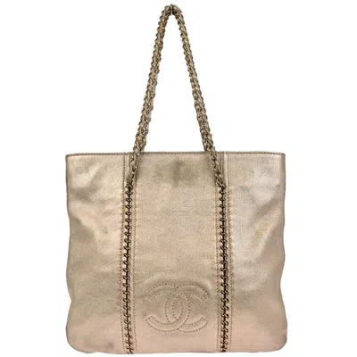 Pre-owned Chanel Luxe Ligne Zipped Tote Leather Gold Leather Tote Bag Bag ()
