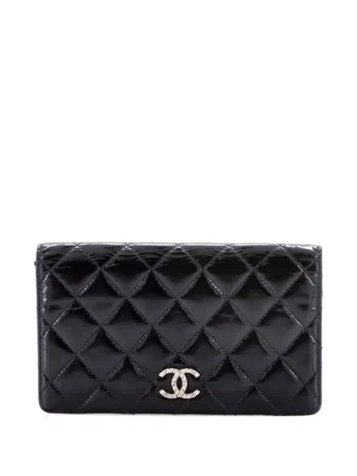 Pre-owned Chanel L-yen Wallet Quilted Striated Metallic Patent Small Wallets In Black