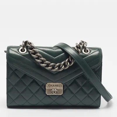 Pre-owned Chanel Mad About Quilting Flap Green Leather Bag