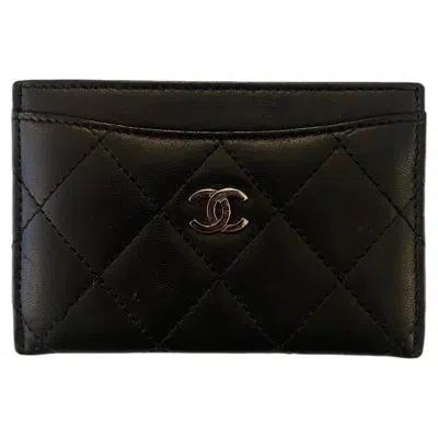 Pre-owned Chanel Matalasse Cardholder In Black
