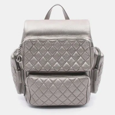 Pre-owned Chanel Matelasse Backpack Leather Silver