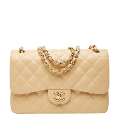 Pre-owned Chanel Matelasse Beige Grained Calfskin Shoulder Bag () In Sand