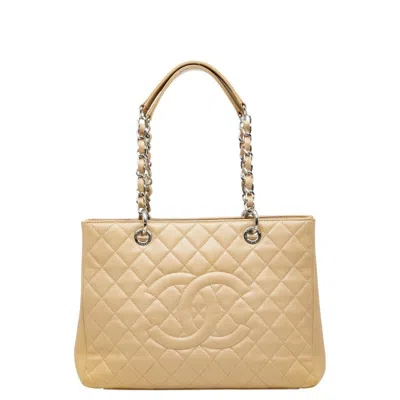 Pre-owned Chanel Matelasse Beige Grained Calfskin Shoulder Bag Tote Bag () In Sand