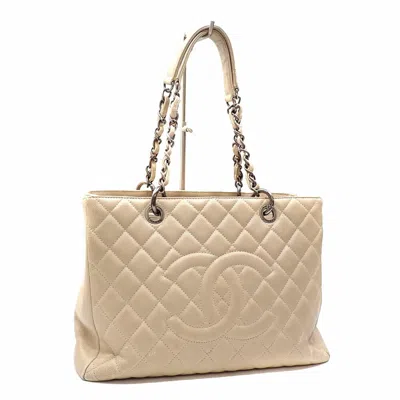 Pre-owned Chanel Matelasse Beige Grained Calfskin Tote Bag () In Sand
