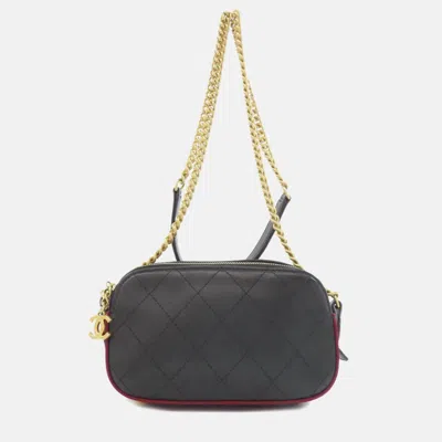 Pre-owned Chanel Matelassé Black Calfskin Chain Shoulder Bag