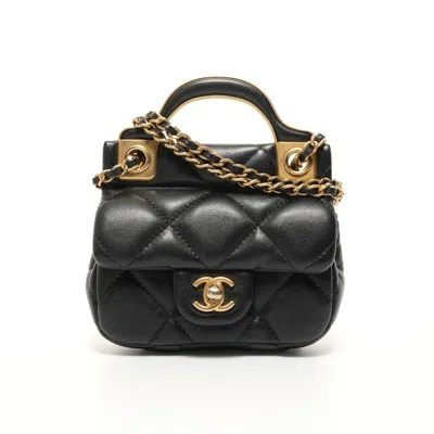 Pre-owned Chanel Matelasse Black Clear Chain/shoulder Wallet ()