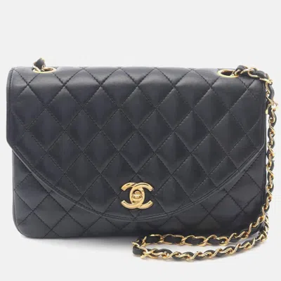 Pre-owned Chanel Matelasse Black Lambskin Crossbody Chain Shoulder Bag Ghw