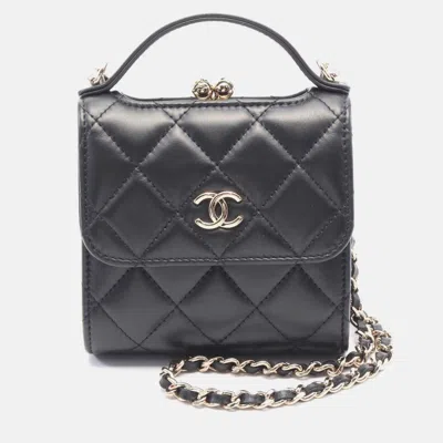 Pre-owned Chanel Matelassé Black Leather Shoulder Bag